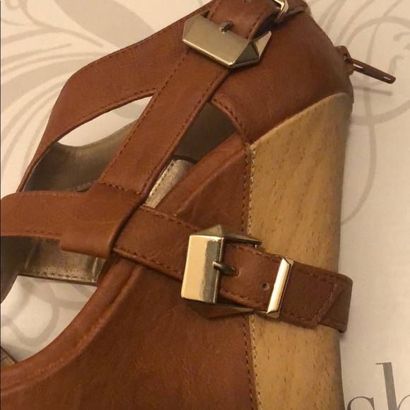 Wedges - Picture 3 of 4